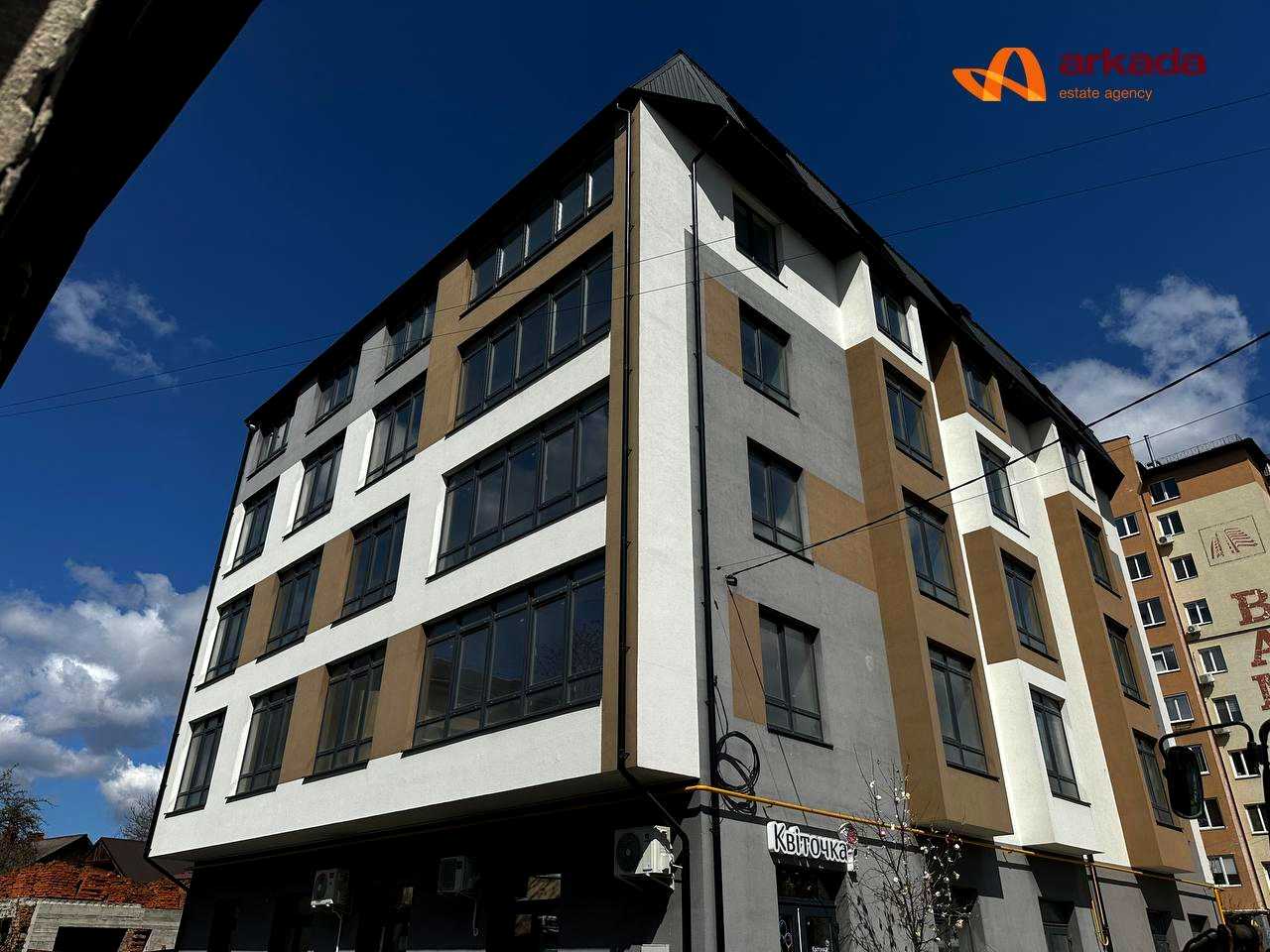 1879856890789791