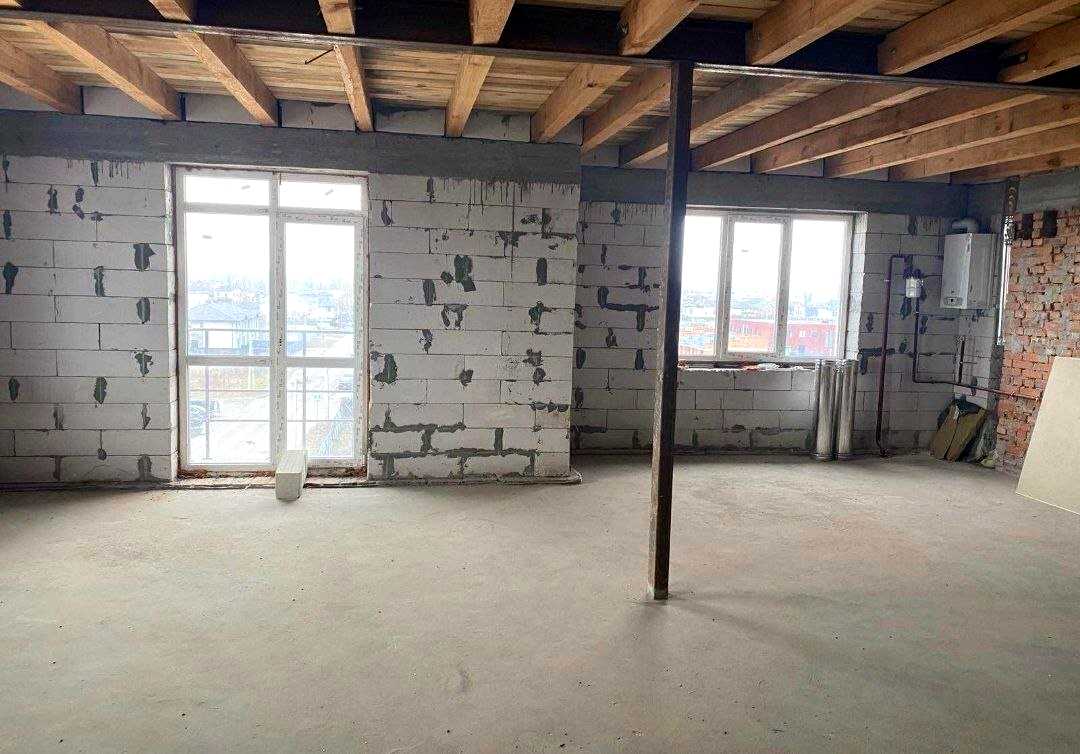 1879858665476809