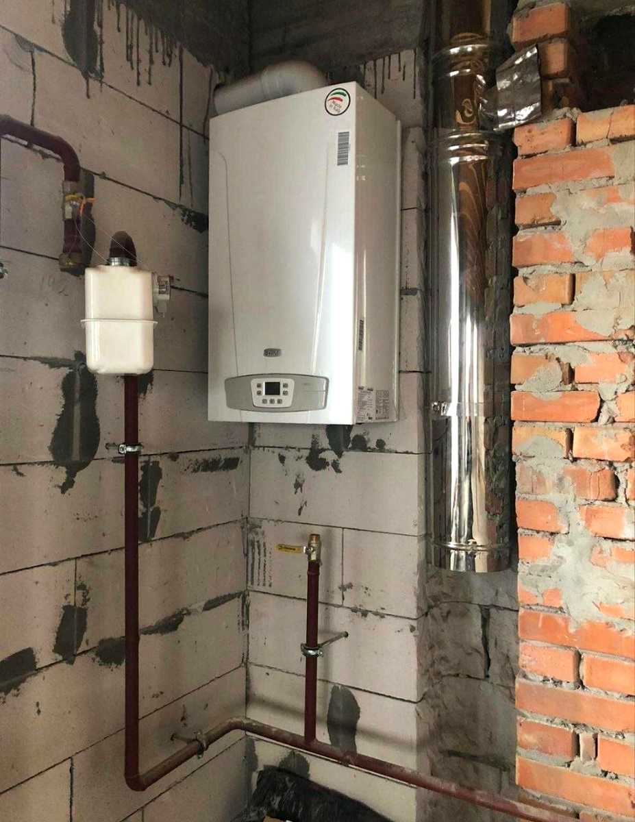 1879858665497409