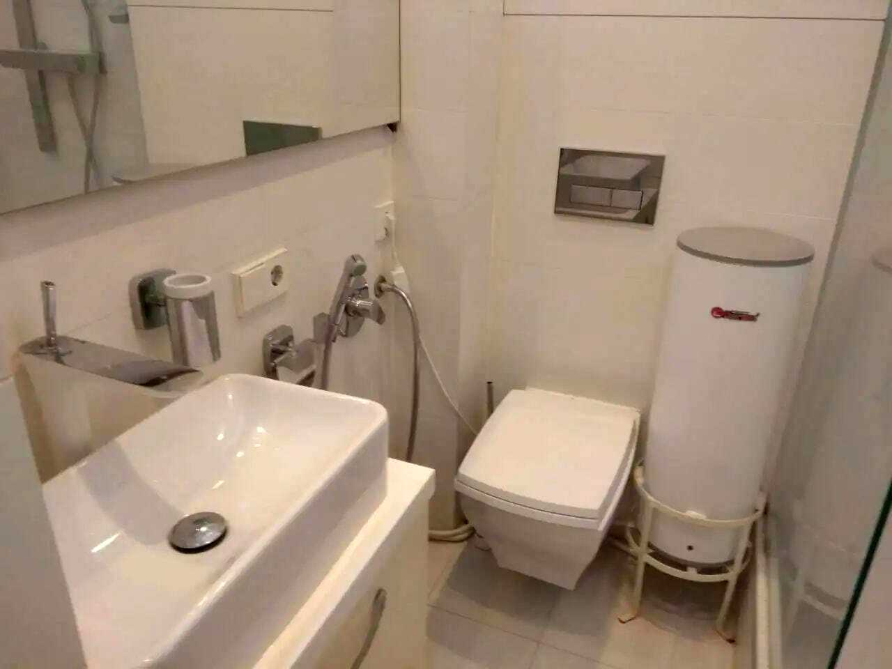 1879870288098780