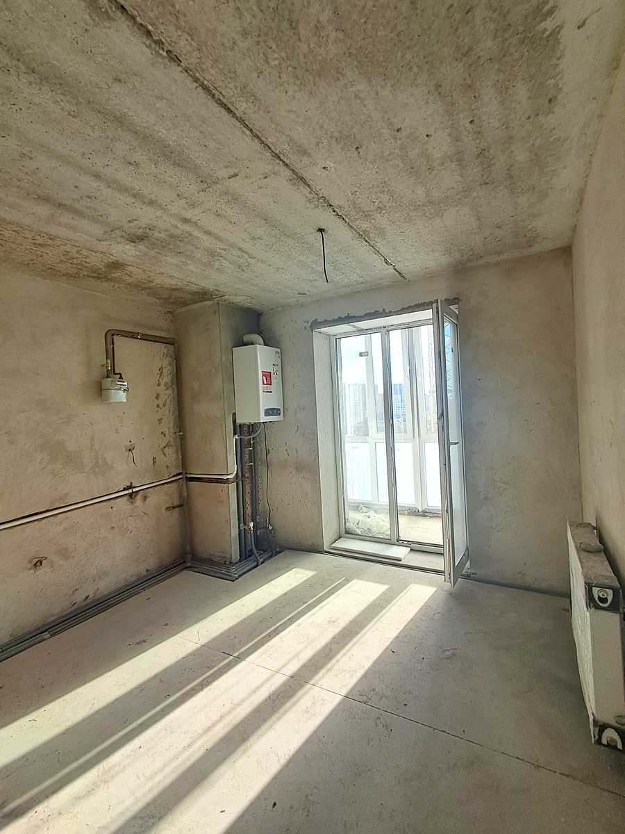 1879870694556016