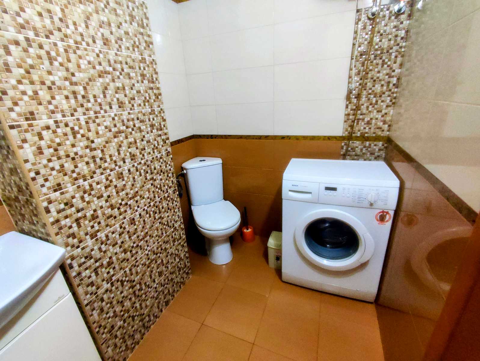 1879875052407227