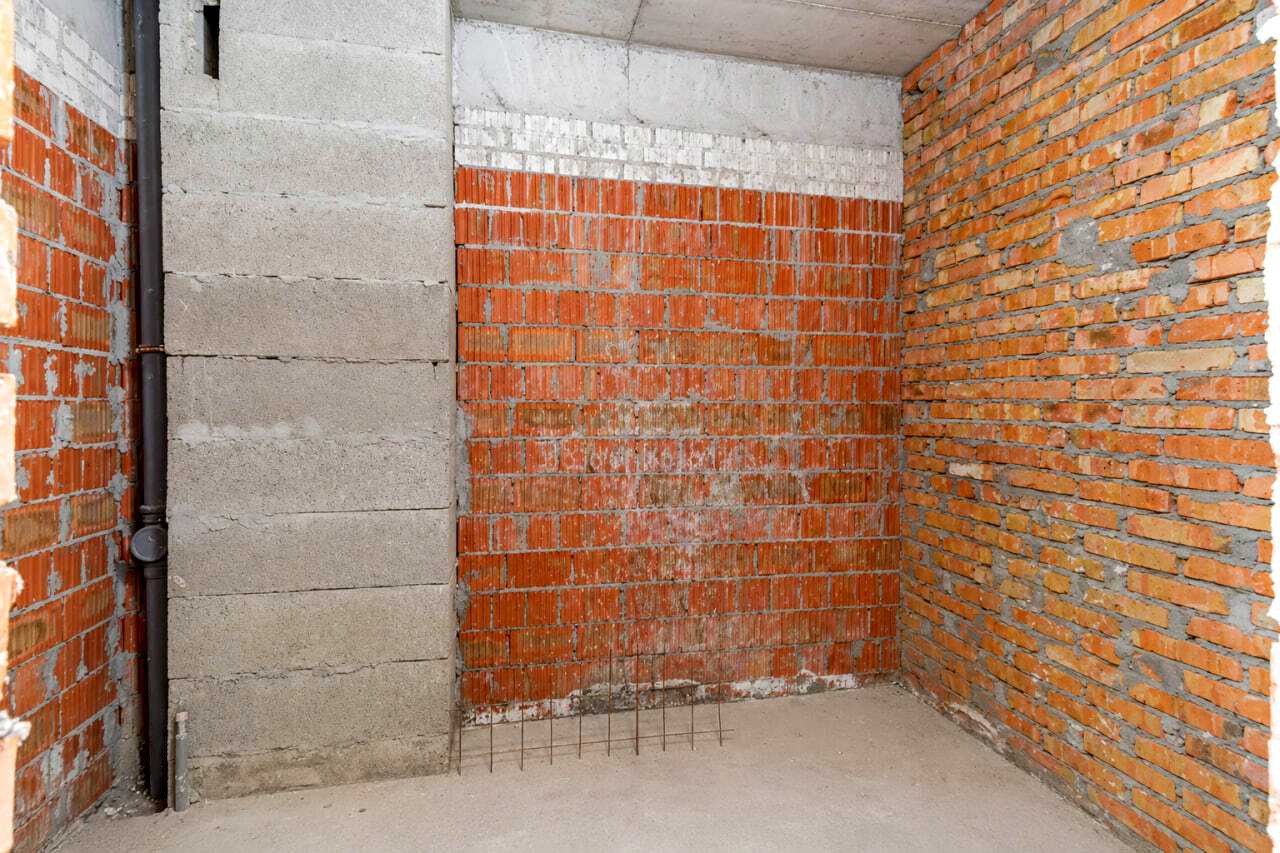 1879876974125214
