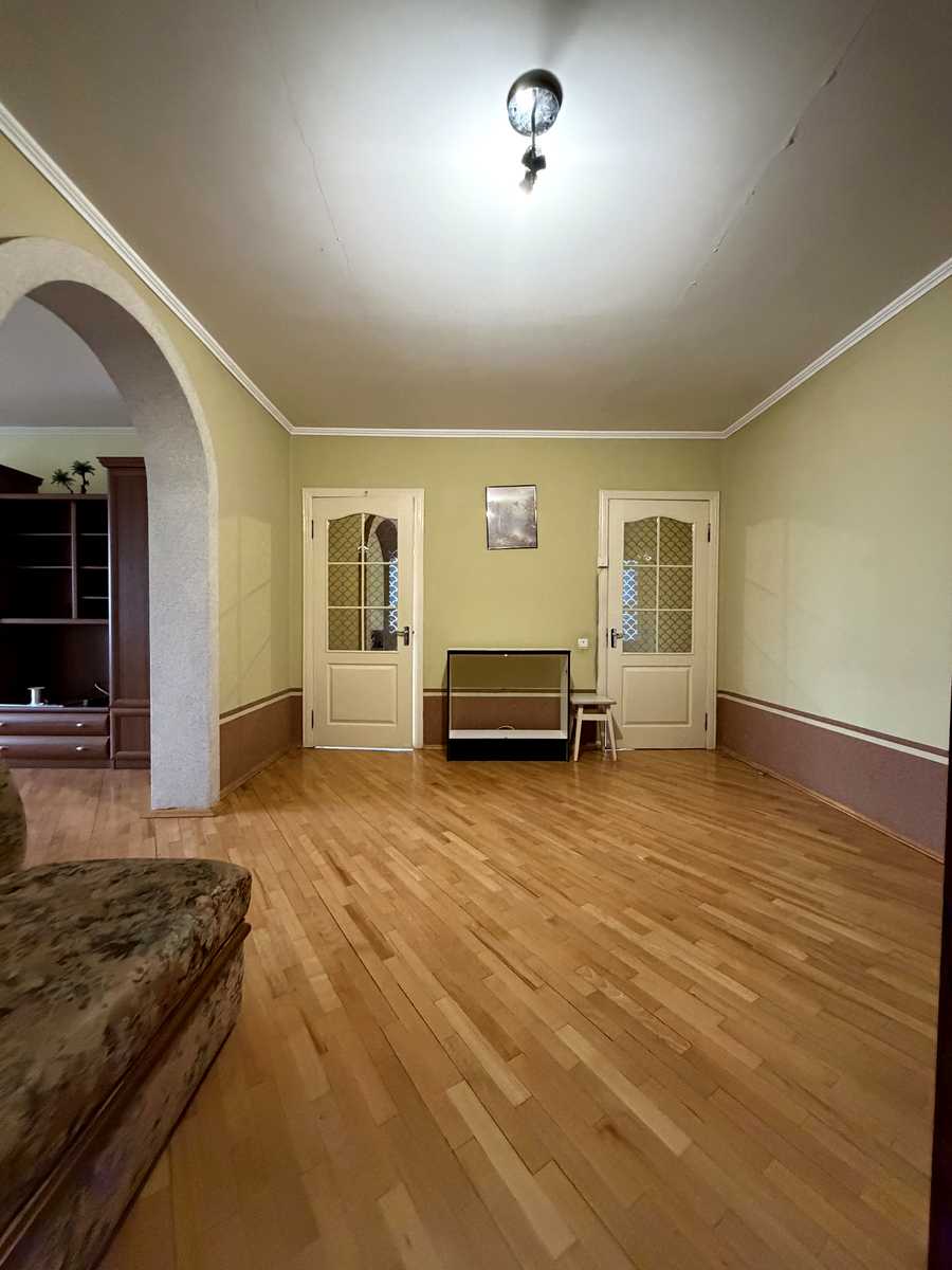 1879877080182054