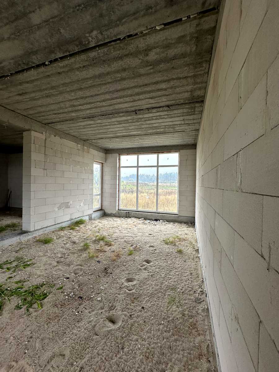 1879882221600952