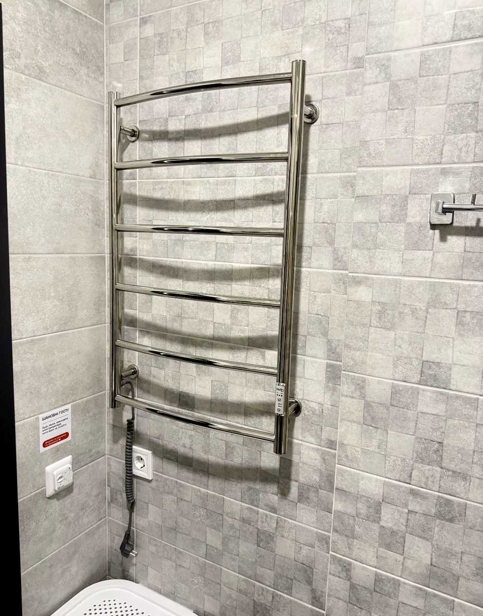 1879901872557869