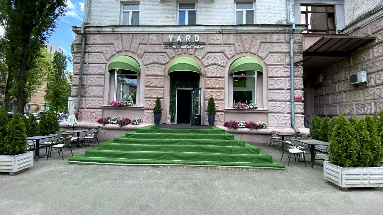 1879904743720713