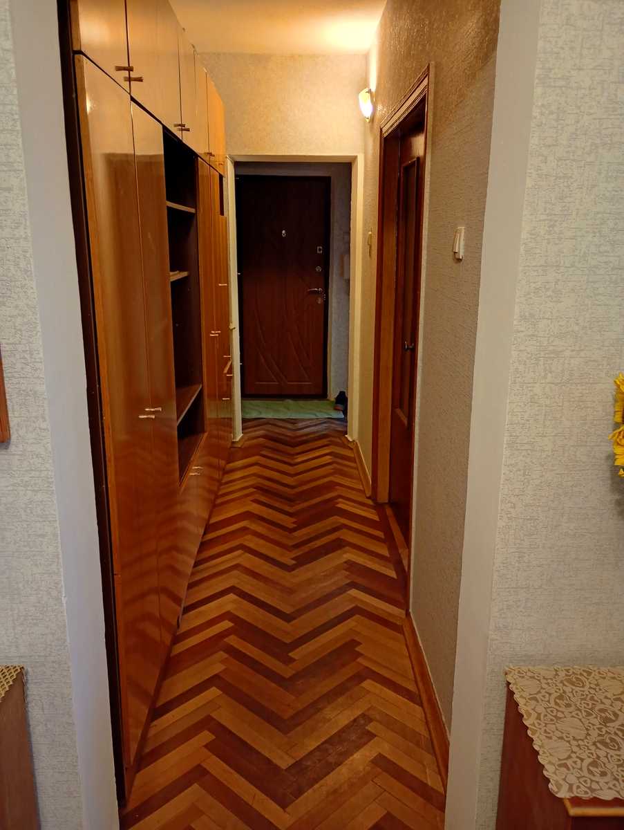 1879904914415125