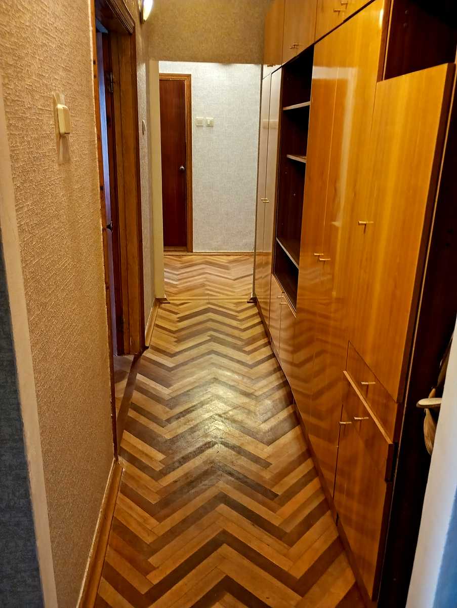 1879904916593474