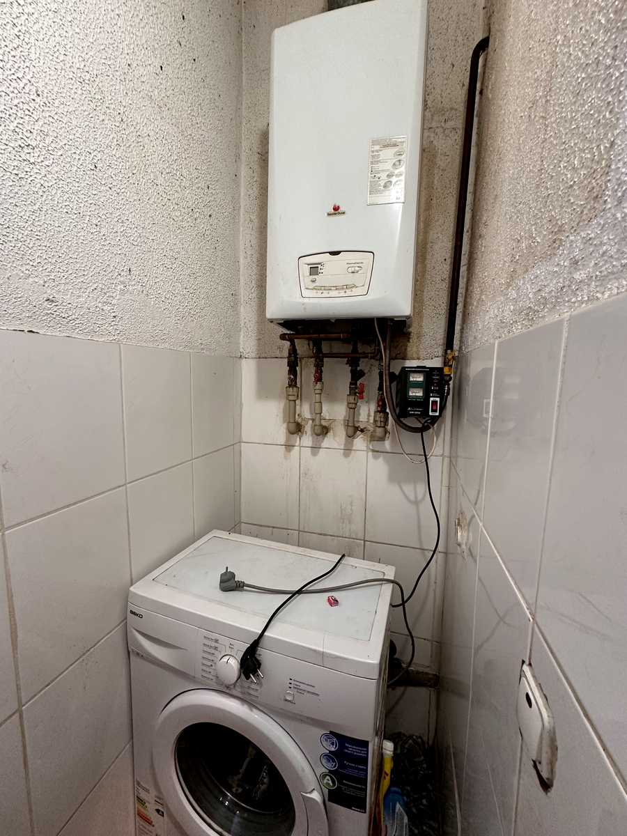 1879914401542107