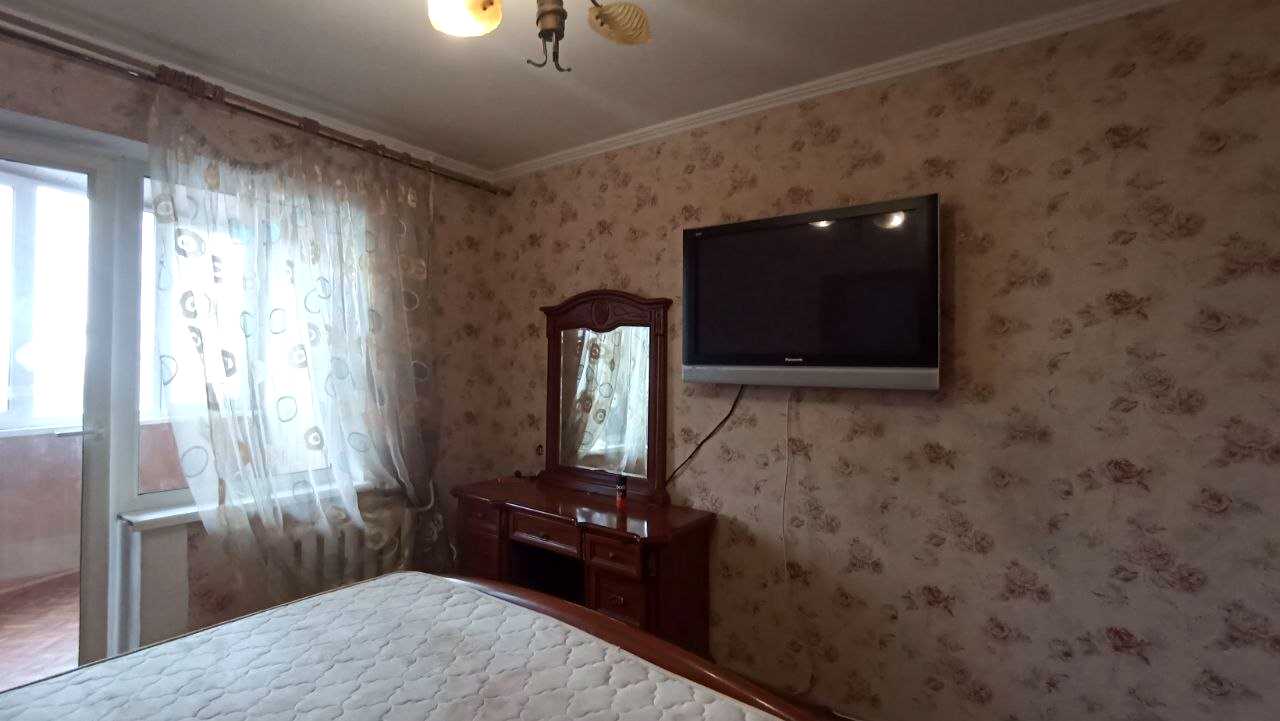 1879914603570752