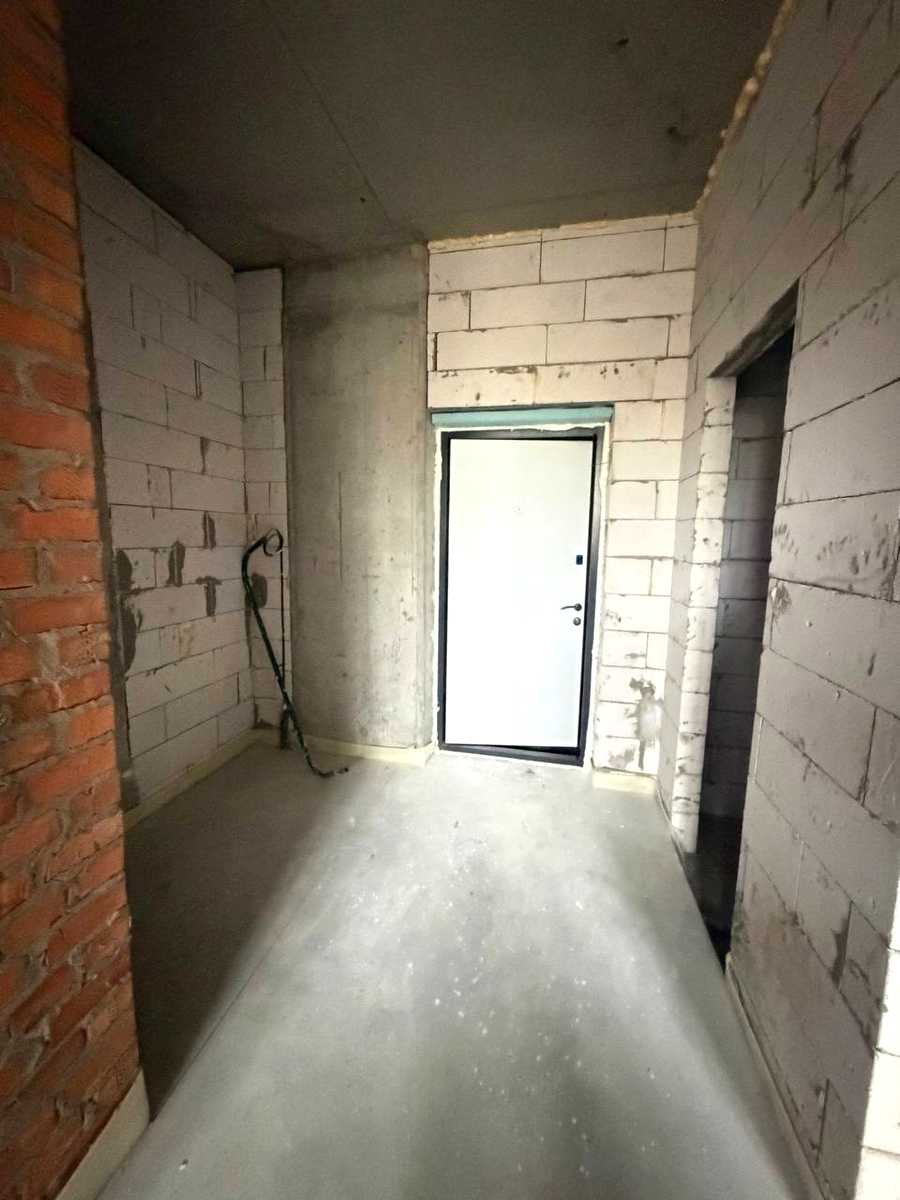 1879915631238795