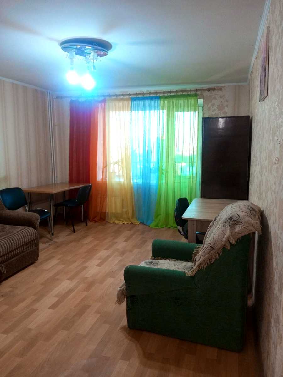 1879918013764433