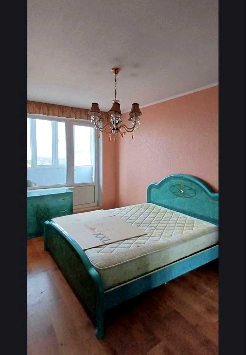 1879923993130981
