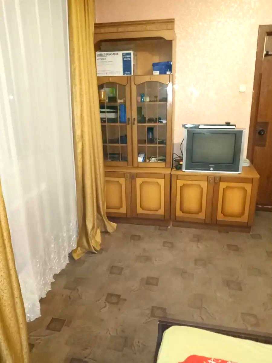 1879925782175692