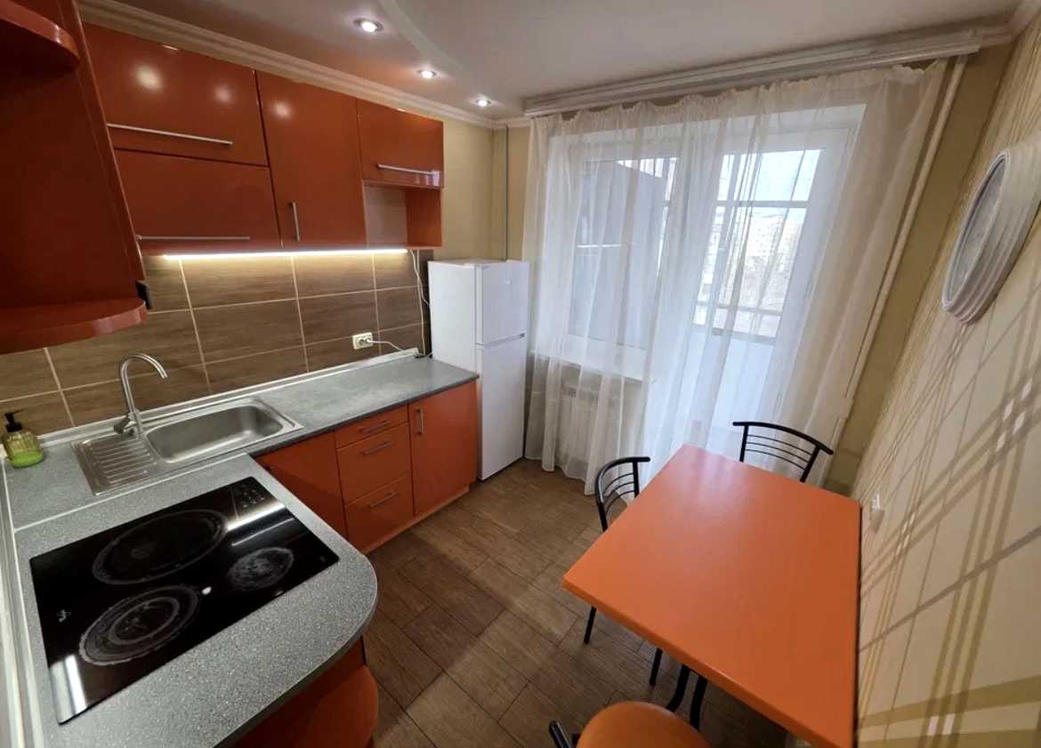 1879927007555881