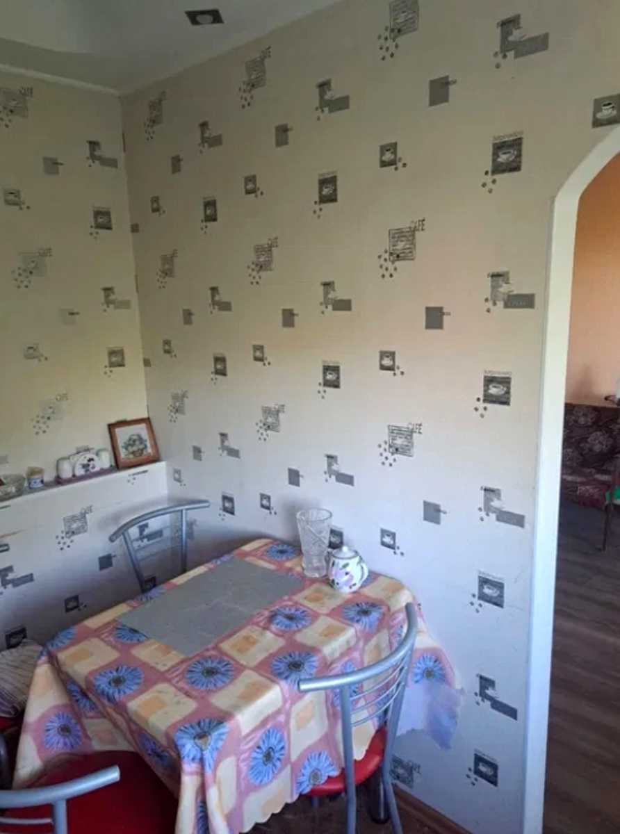 1879929347518307