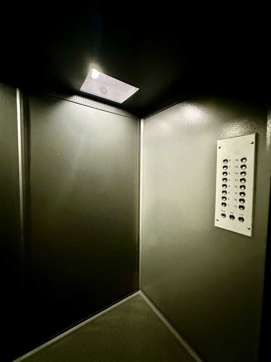 1879929569037230