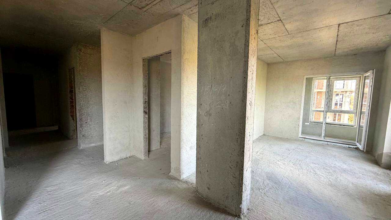 1879940839772599