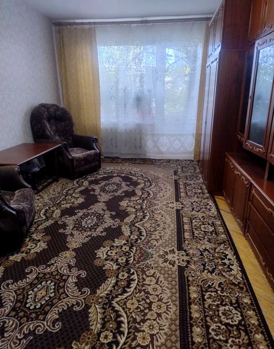 1879941107786159