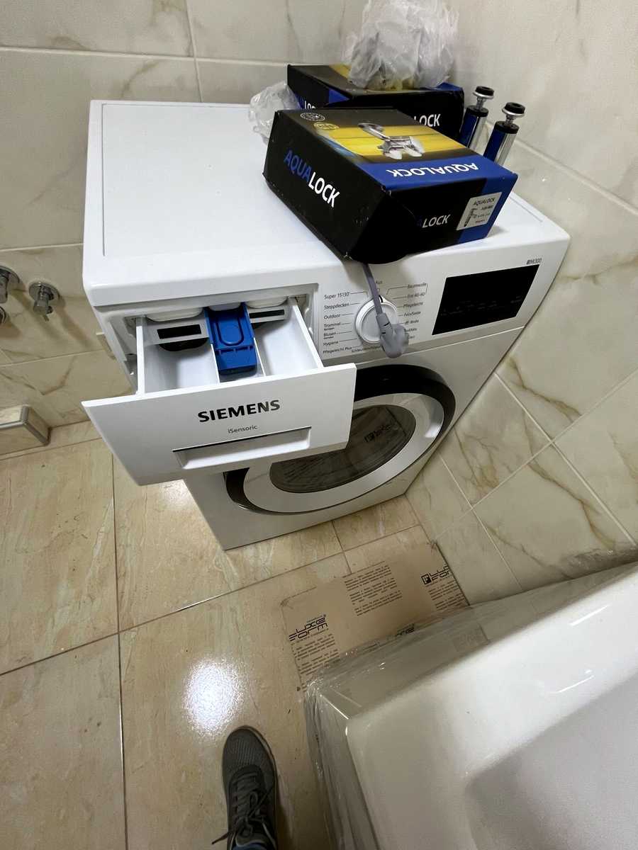 1879941564461879