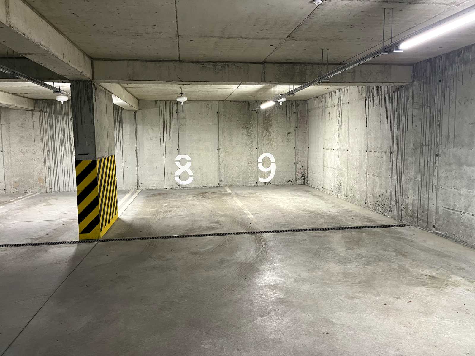 1879948185637924