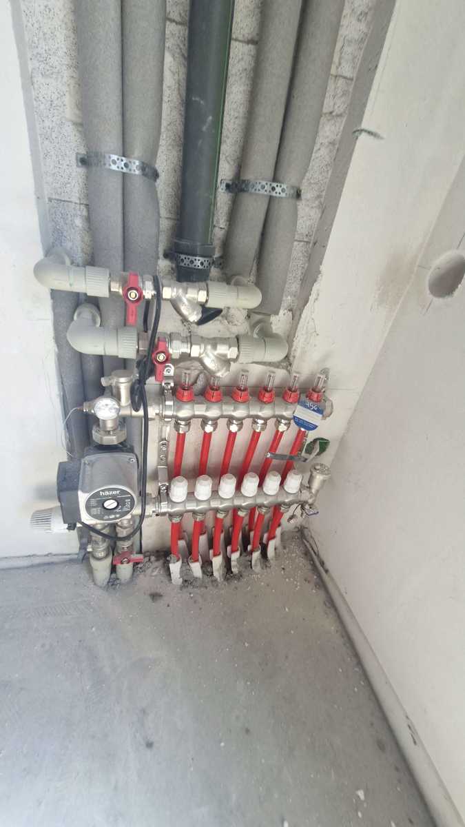 1879950532226064