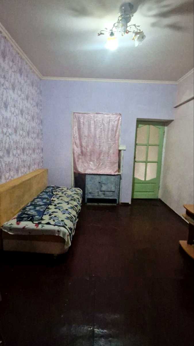 1879950563711884
