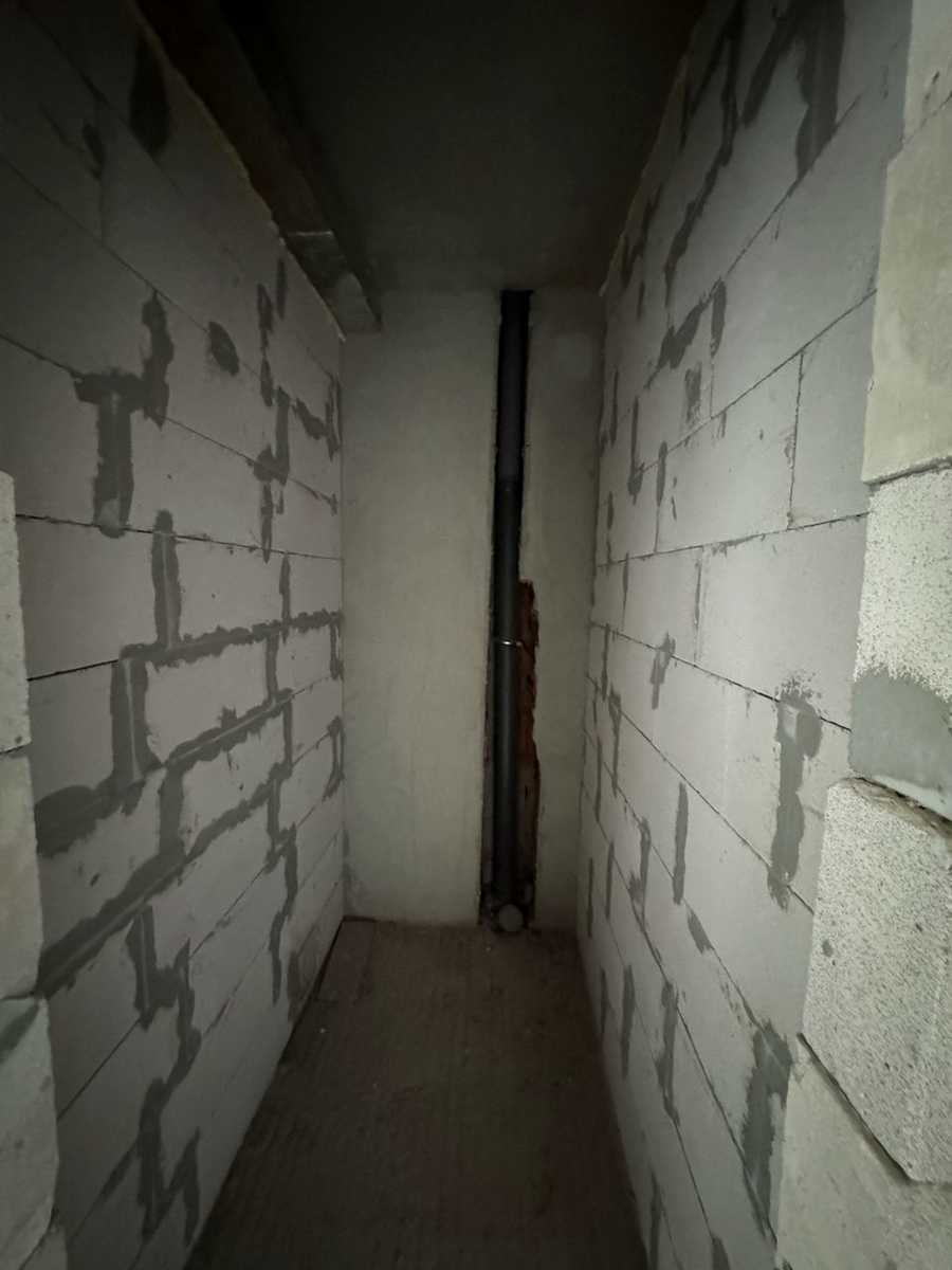 1879952986031643