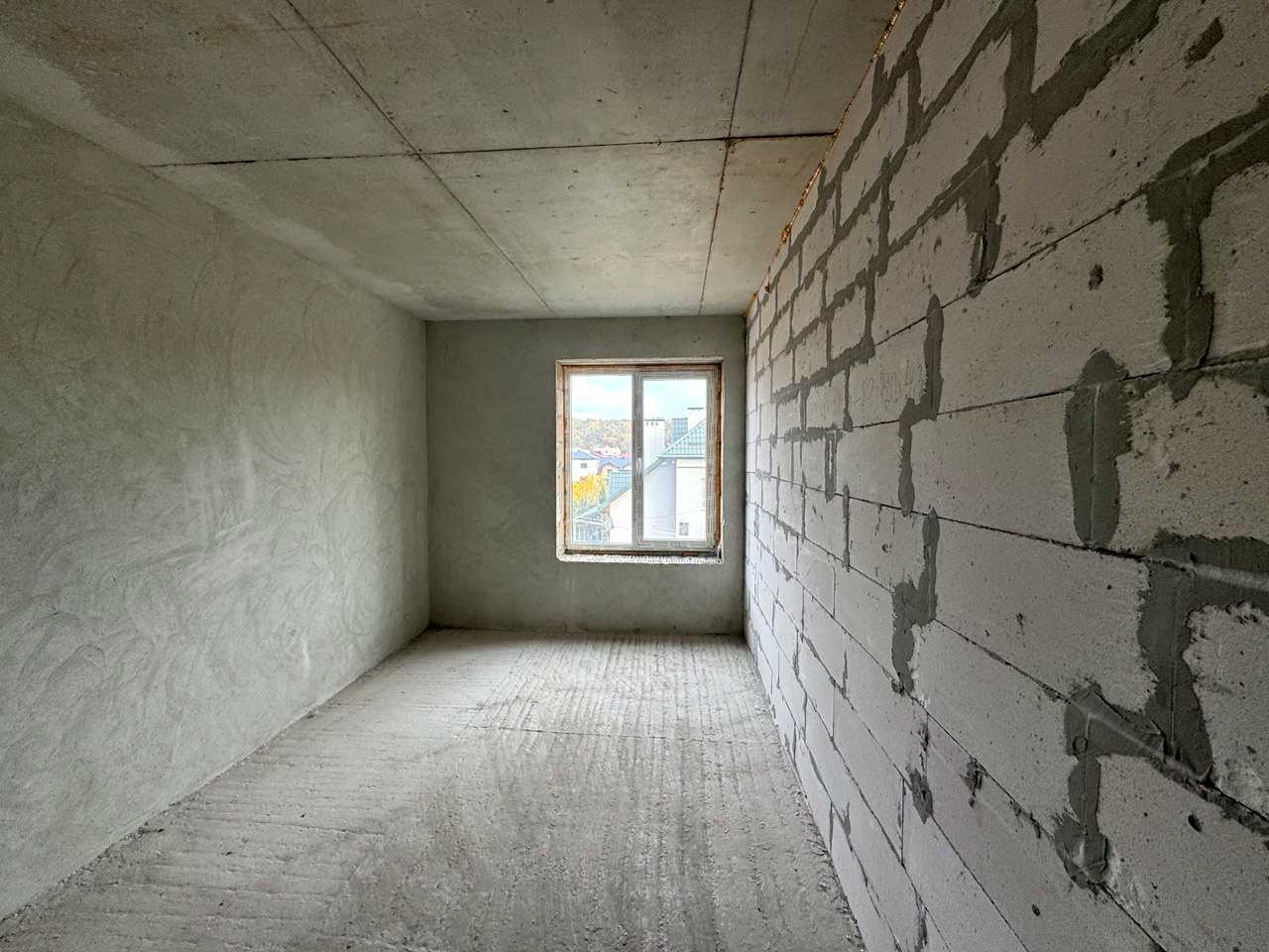 1879952993426694