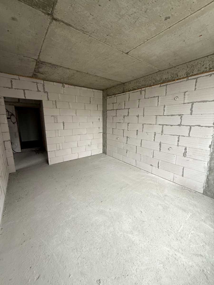 1879966784876334