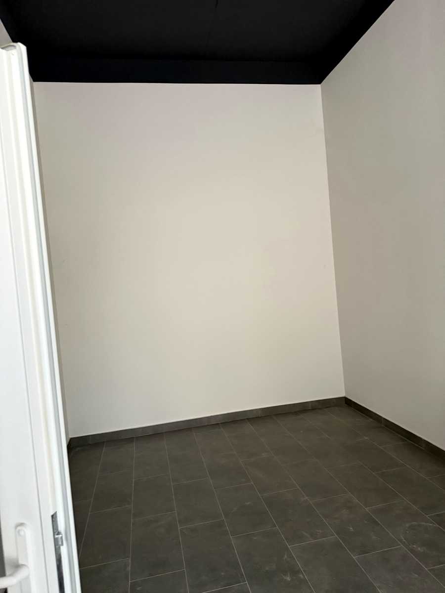 1879966791571774
