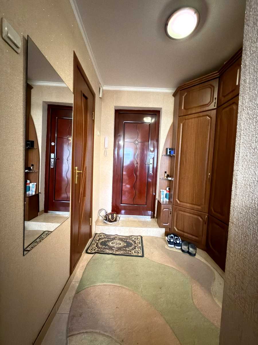 1879967953898911