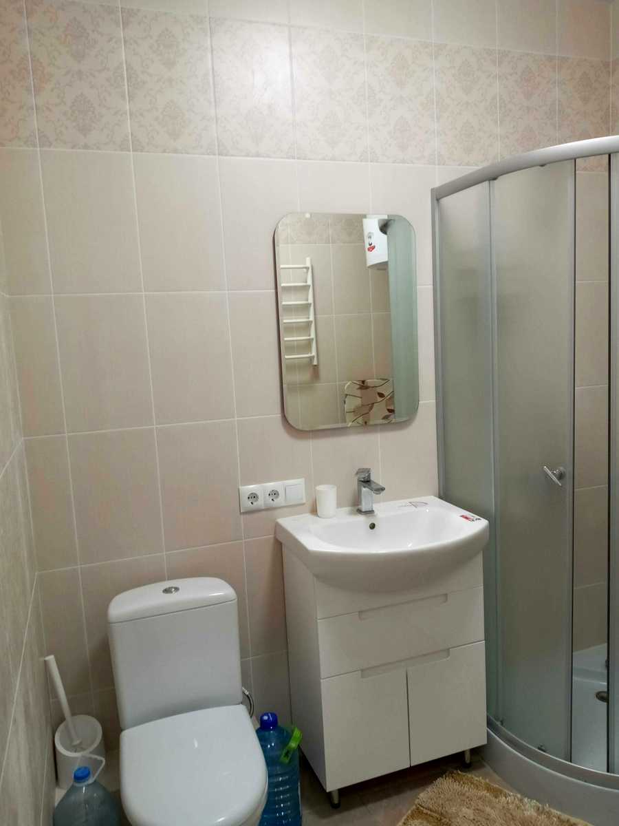 1879971987240643