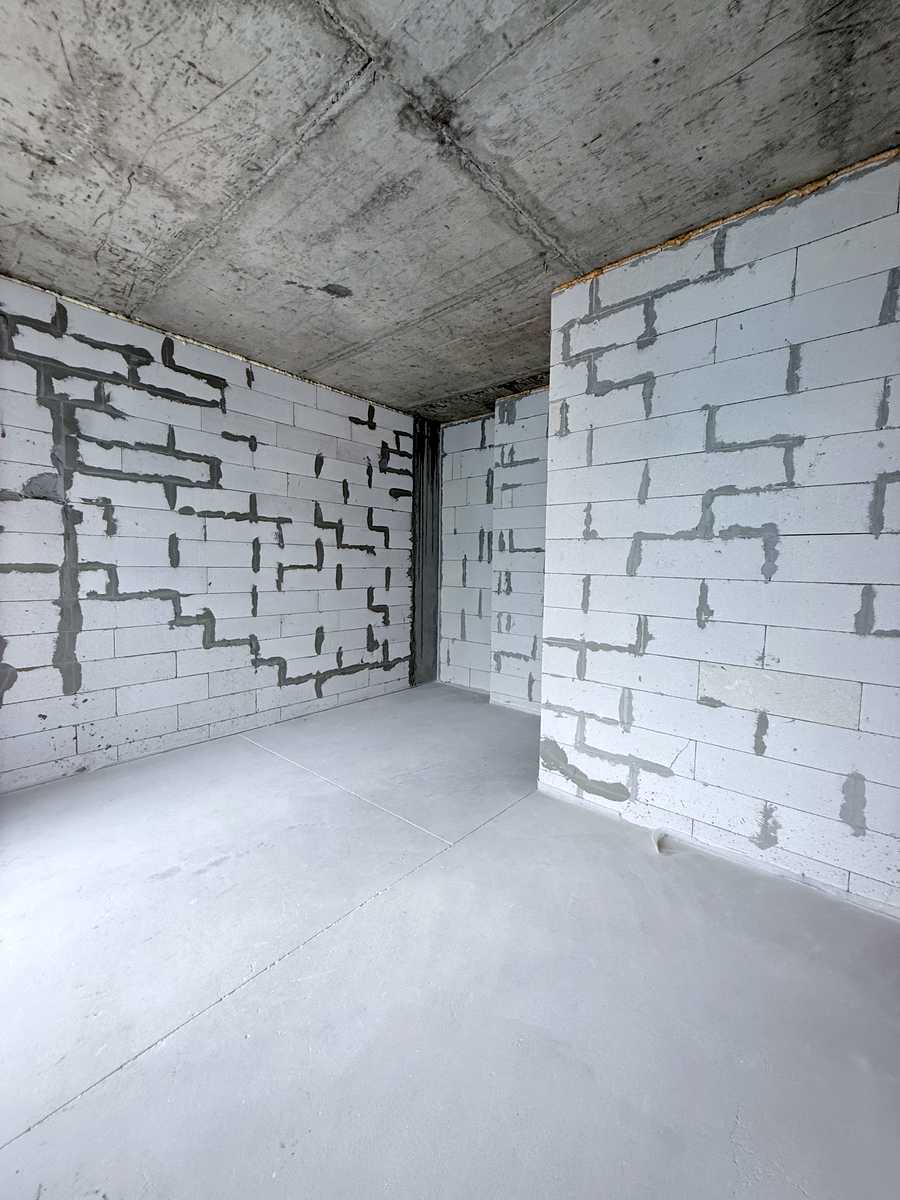 1880002203538367