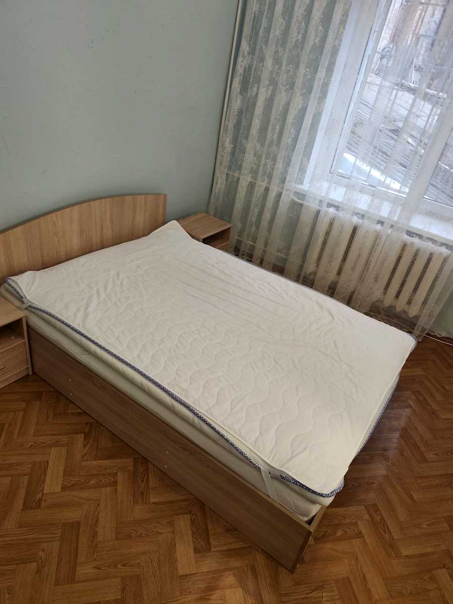 1880006539177937