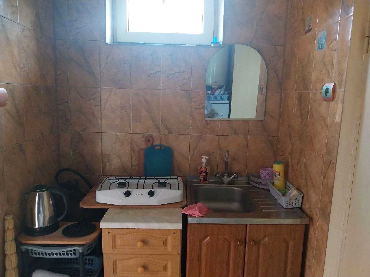 1880008566931533