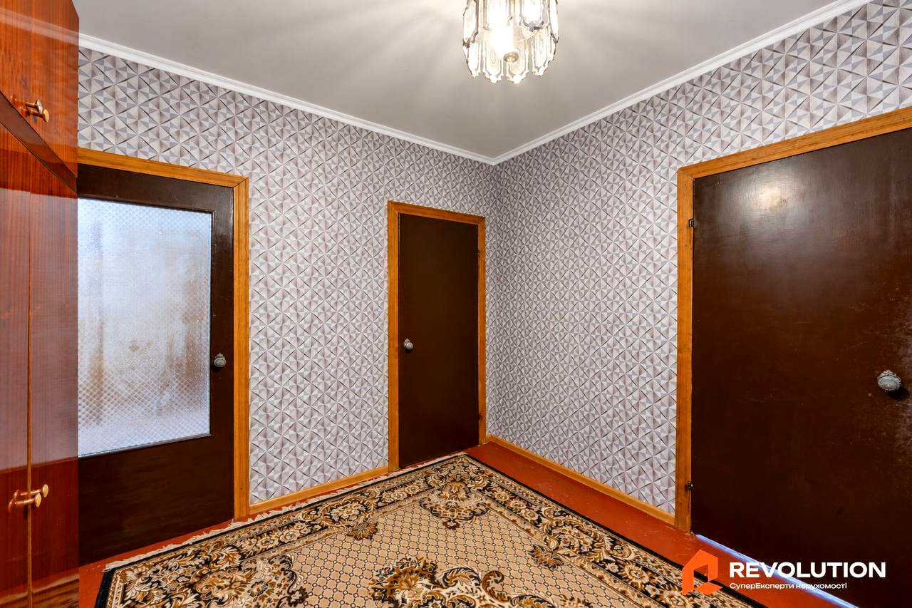 1880011818425480