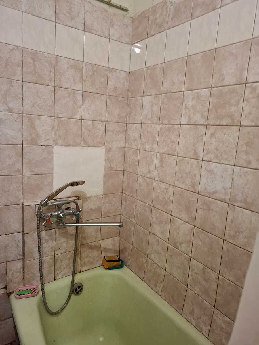 1880013559212675