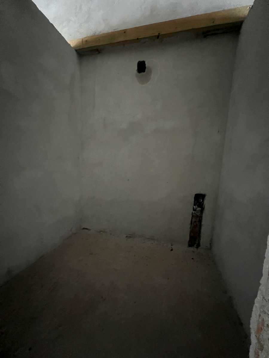 1880015396265678