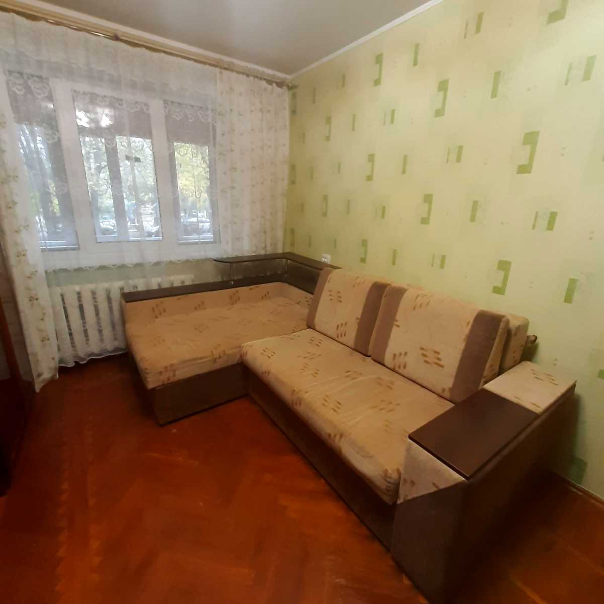 1880018768788451