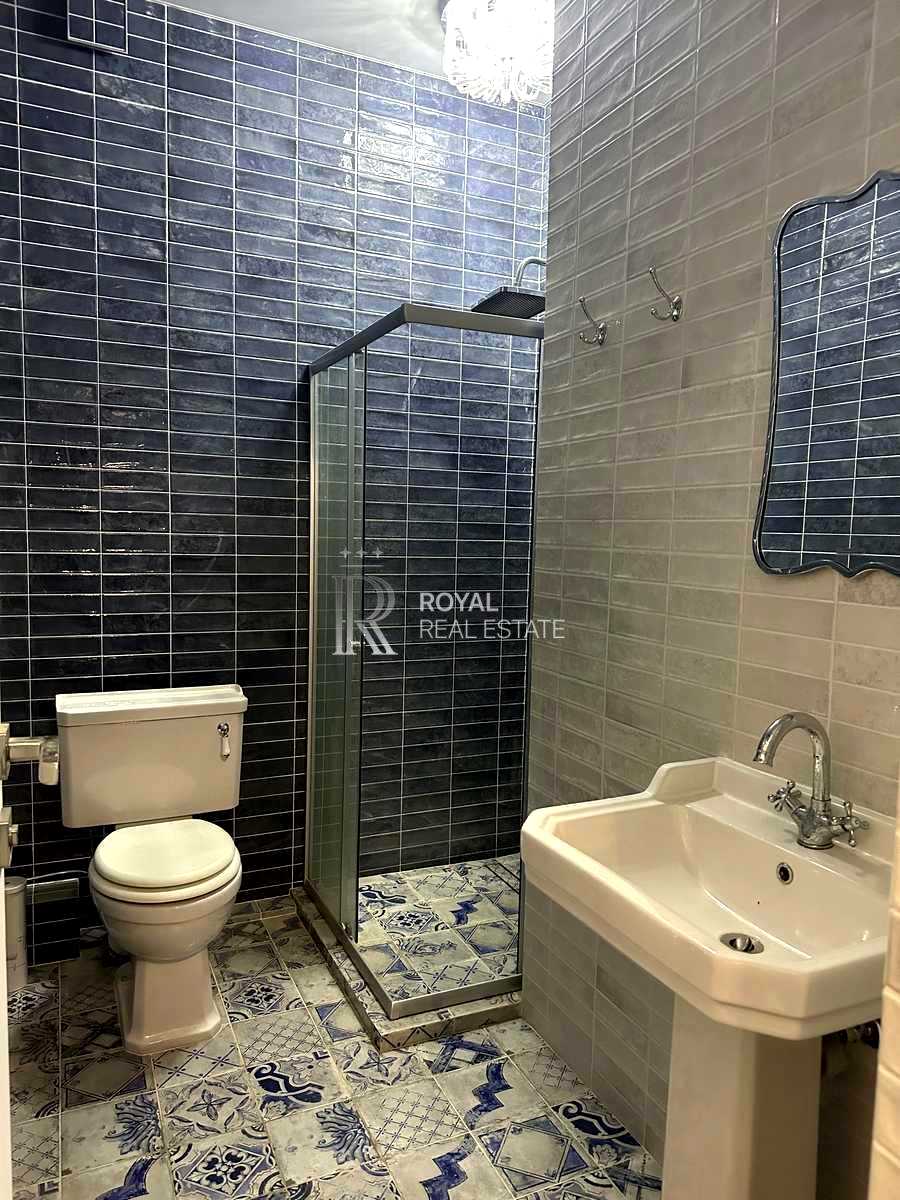 1880024917568644