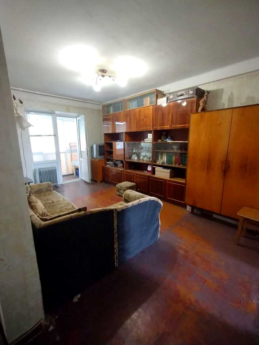 1880026811928053