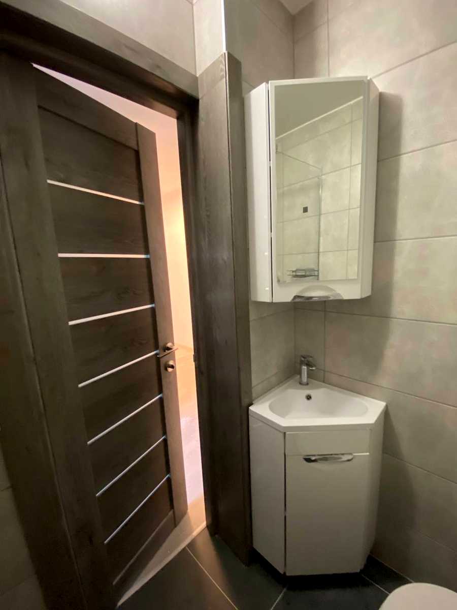 1880028963412452