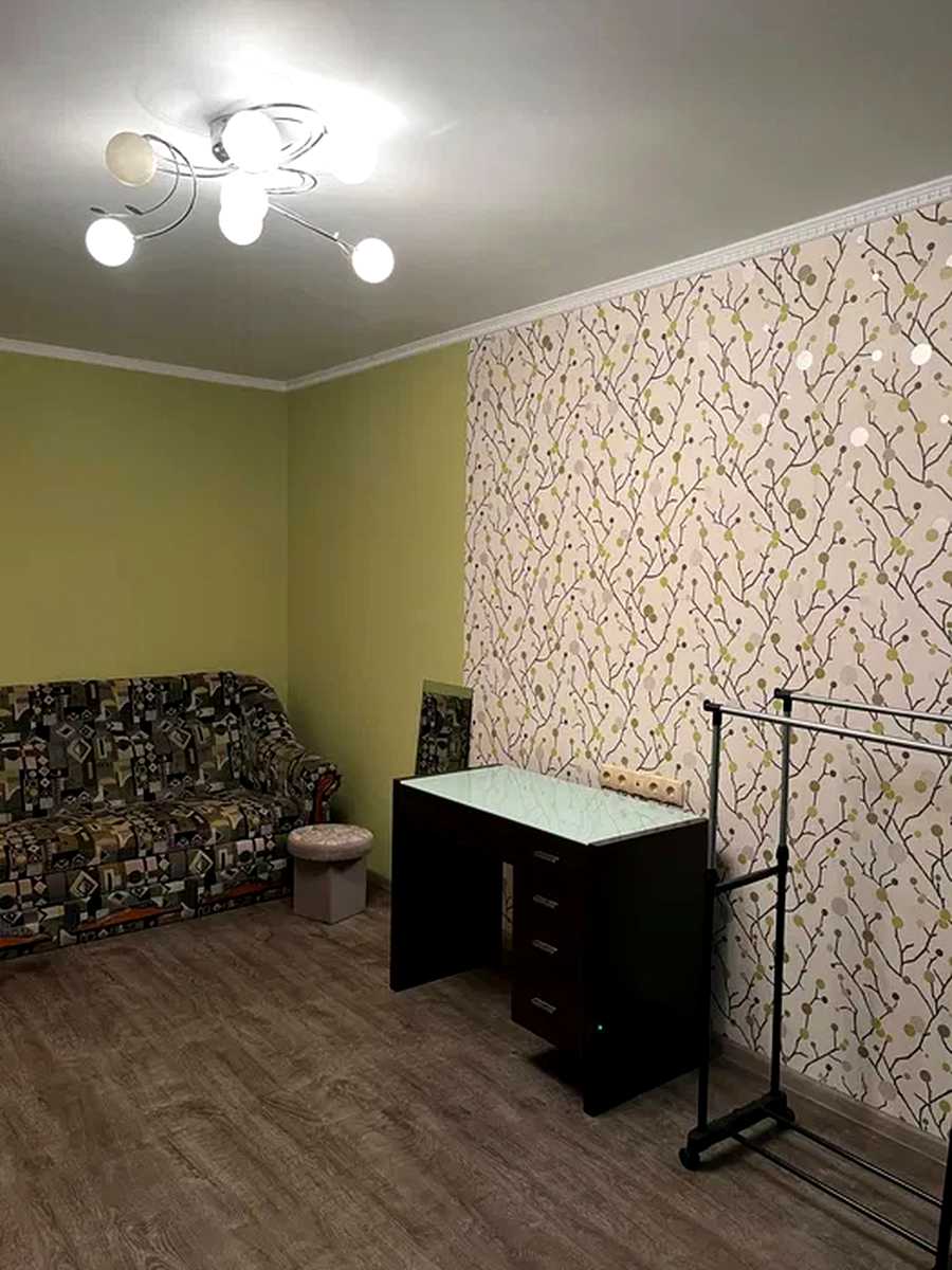 1880033695327403