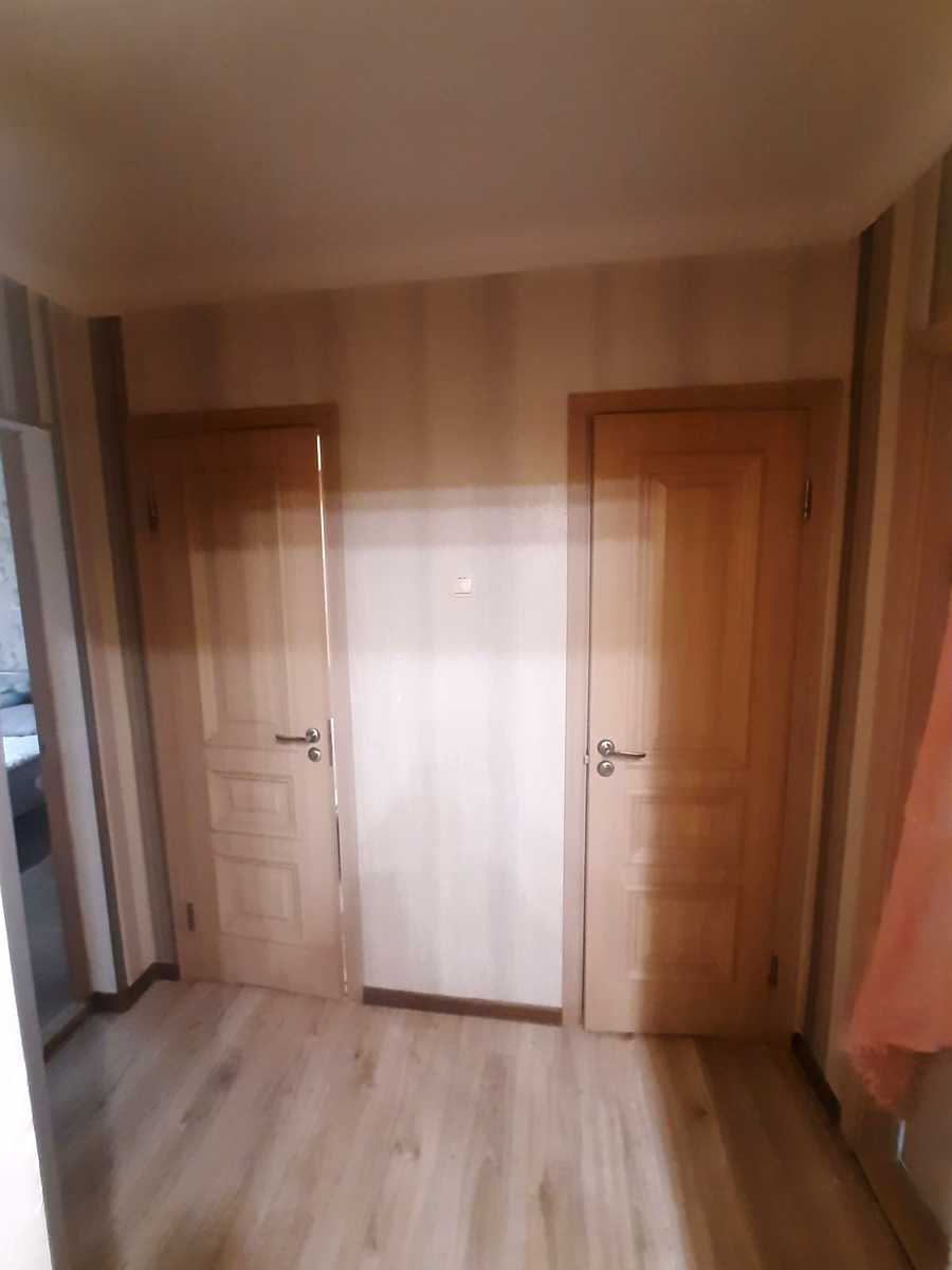 1880037763446720
