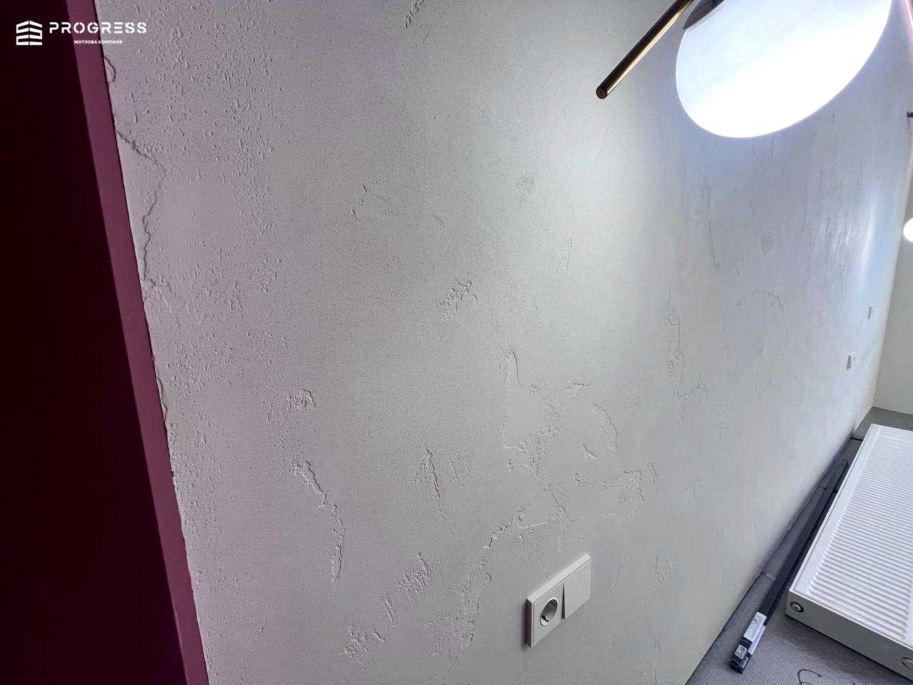 1880038608844967