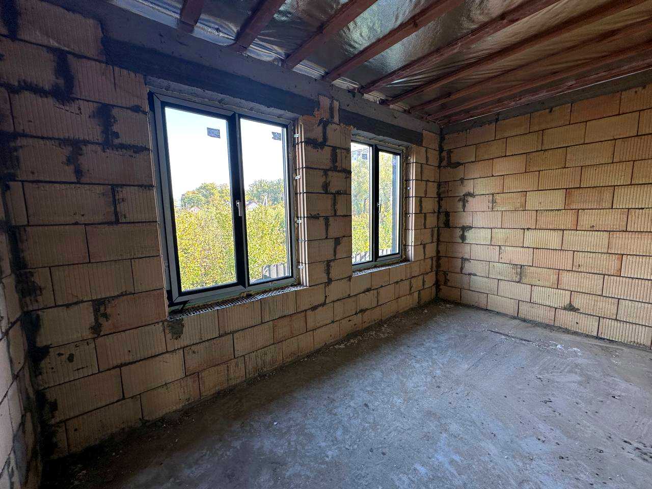 1880040099666729