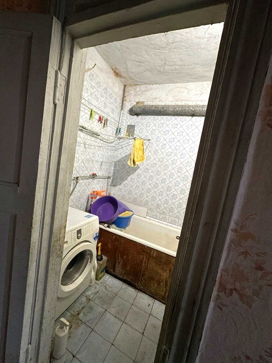 1880042395461809