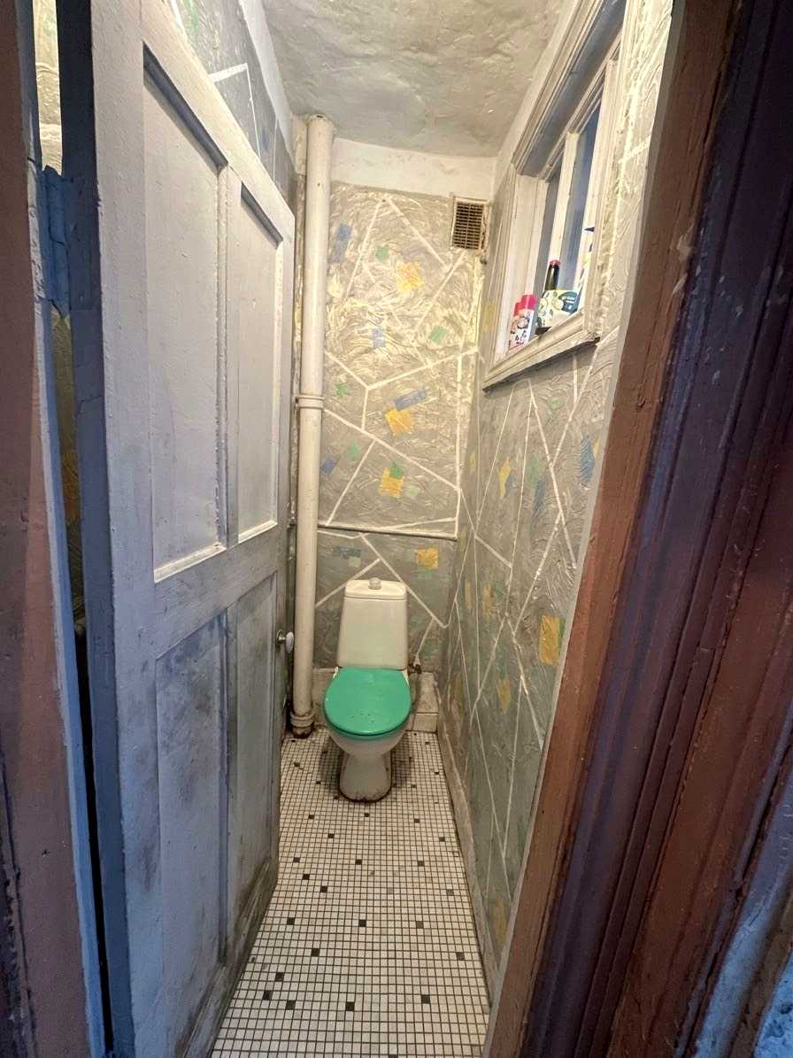 1880042396228993